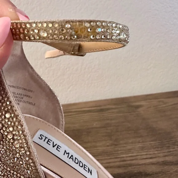 Steve Madden Gold Rhinestone Women's Heels - Picture 8 of 9